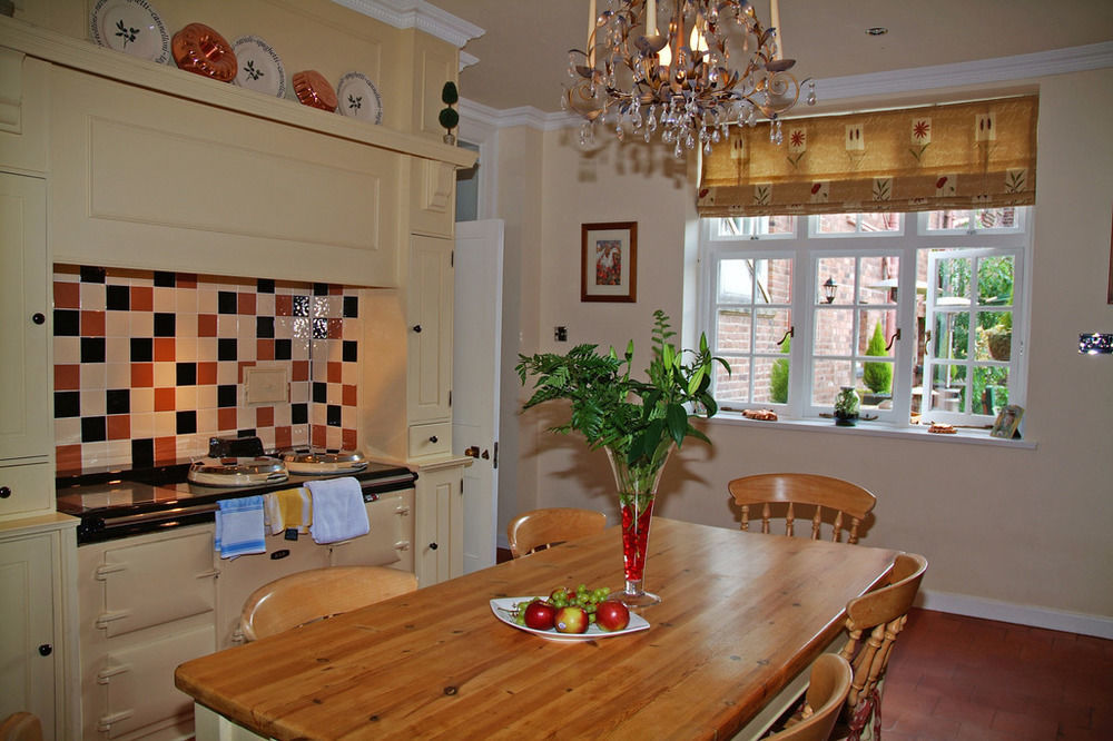 Pbc - Perriford House Hotel Kidderminster Ngoại thất bức ảnh