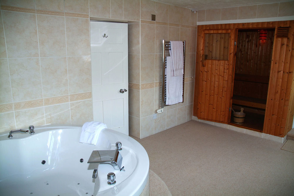 Pbc - Perriford House Hotel Kidderminster Ngoại thất bức ảnh